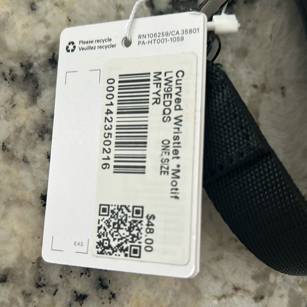Lululemon Curved Wristlet